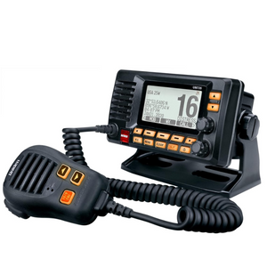 Uniden UM725 Marine Radio